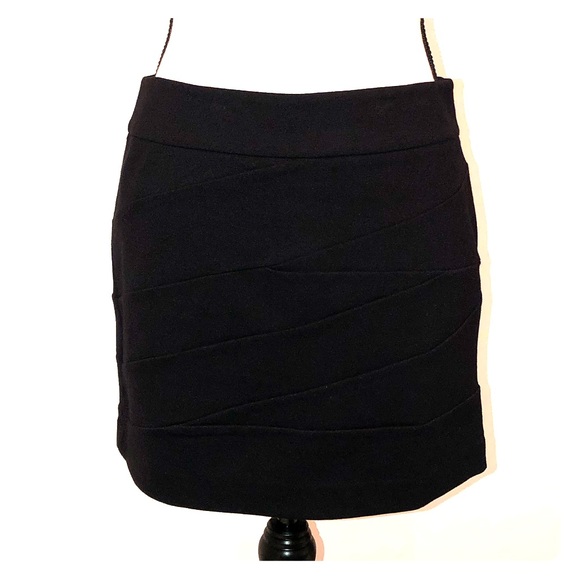 Express Mini Skirt - Picture 1 of 5